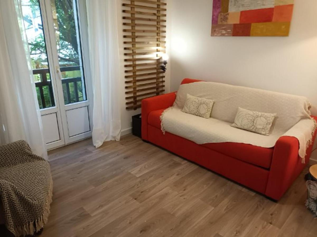 Appartement T2 Renove, Centre-Ville Hendaye, Proche Baie, Sans Ascenseur, Balcon, Calme, Wifi Non Inclus - Fr-1-239-850 المظهر الخارجي الصورة