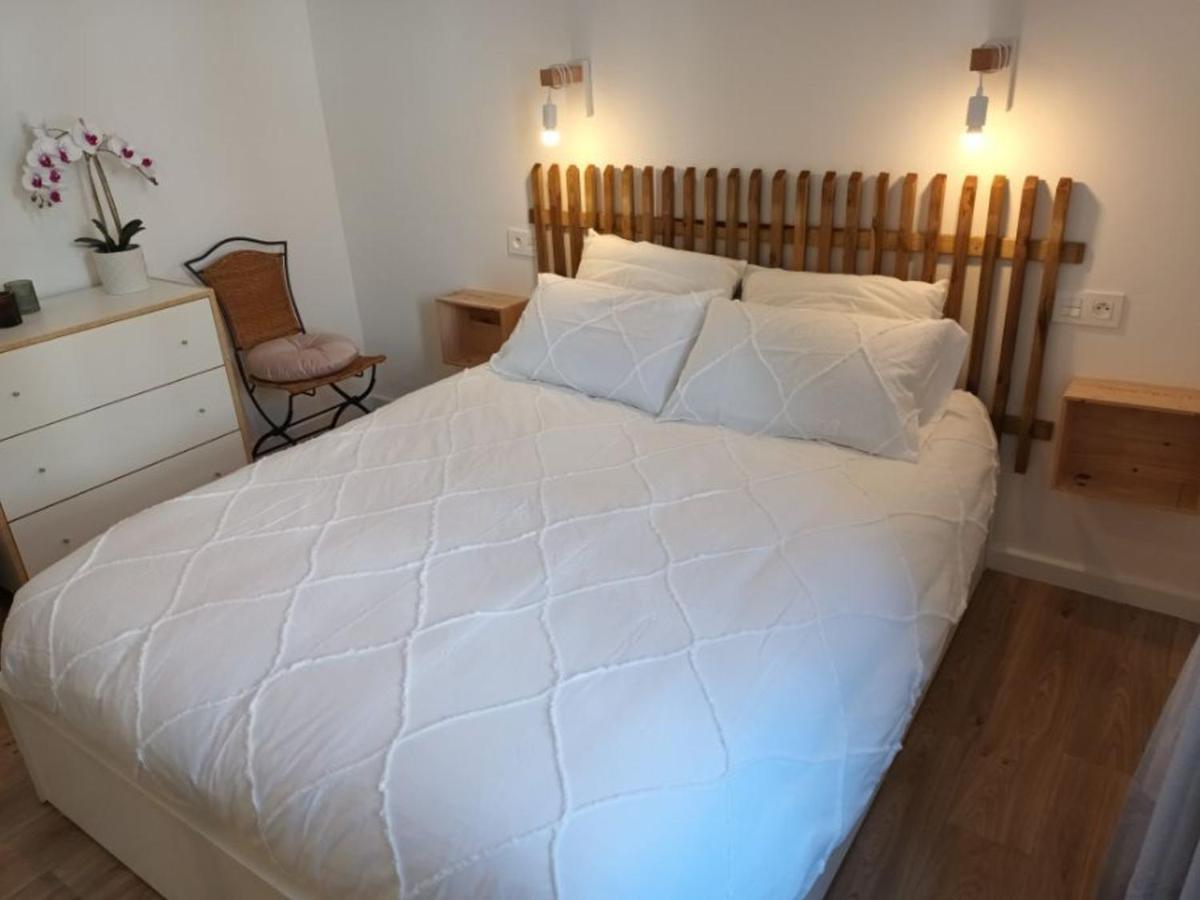 Appartement T2 Renove, Centre-Ville Hendaye, Proche Baie, Sans Ascenseur, Balcon, Calme, Wifi Non Inclus - Fr-1-239-850 المظهر الخارجي الصورة