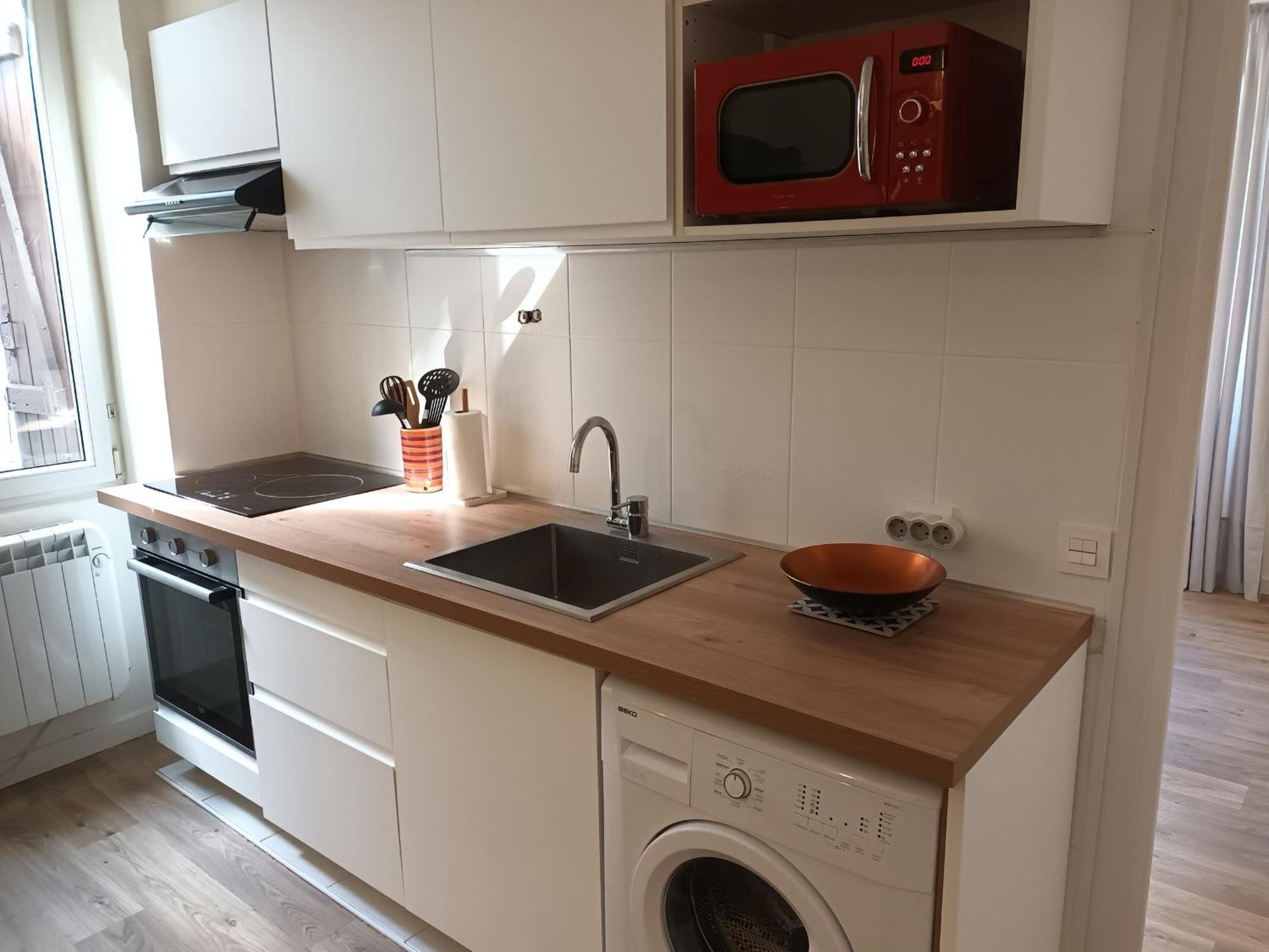 Appartement T2 Renove, Centre-Ville Hendaye, Proche Baie, Sans Ascenseur, Balcon, Calme, Wifi Non Inclus - Fr-1-239-850 المظهر الخارجي الصورة